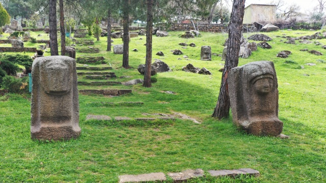 Güneydoğu'daki binlerce yıllık tarihe sahip açık hava müzeleri ziyaretçileri cezbediyor 1