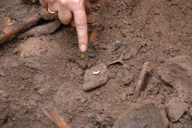 Bilimsel kazılarla Ermeni çetelerinin katliamları 5