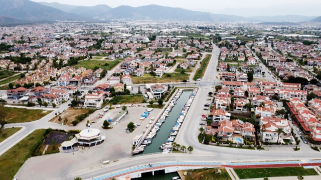 Turizm merkezlerinde "tam kapanma"nın ikinci gününde sessizlik hakim oldu 8