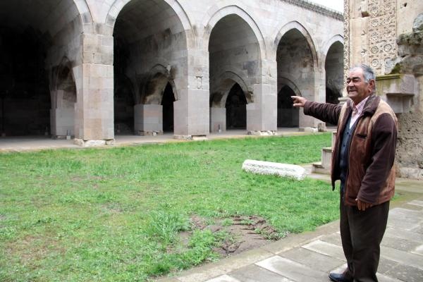 Geçmişe ışık tutuyor... Tam 787 yıllık 3