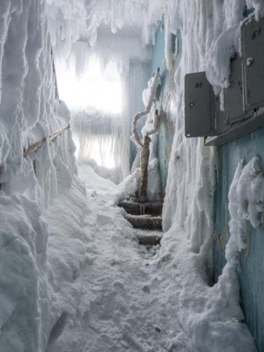 Sıcaklığın eksi 50 dereceye düştüğü Rusya'da her şey buz tuttu 12