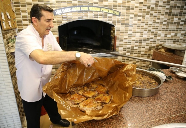 Malatya'nın tescilli lezzeti kağıt kebabı iftar sofralarında 1