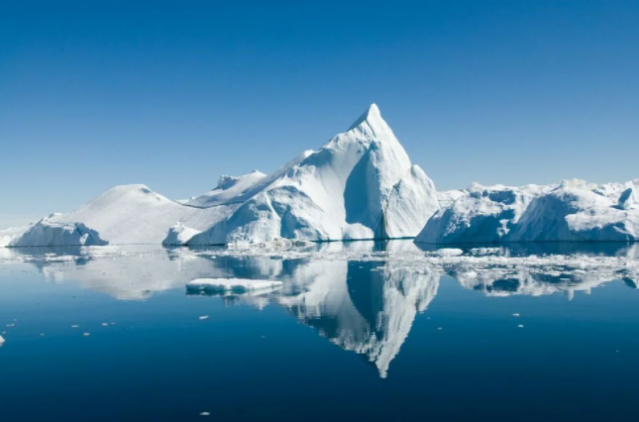 Grönland hızla eriyor: Son 2 günde 17 milyar ton buzul yok oldu 4