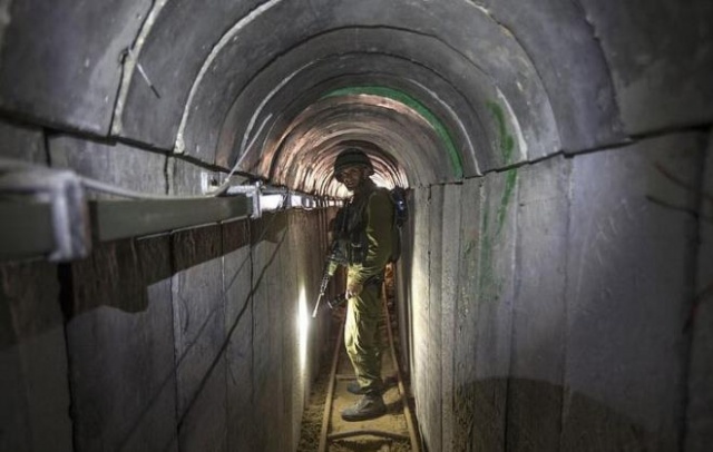 İsrail'in yok etmek için var gücüyle bombaladığı Hamas'ın tünelleri ilk kez görüntülendi 5