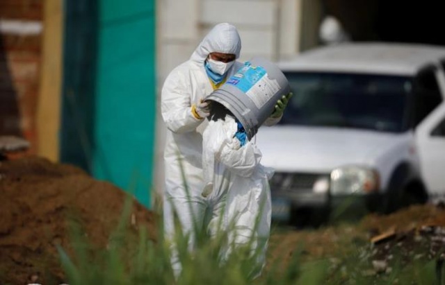 Eski polisin bahçesinde 14 kişiye ait cansız beden bulundu 4