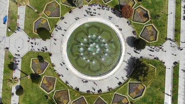 Sultahahmet'te turist yoğunluğu: Sosyal mesafeyi hiçe saydılar... 9