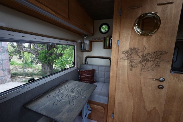 Tatilcilerin yeni gözdesi karavanda üreticiler talebe yetişemiyor 13