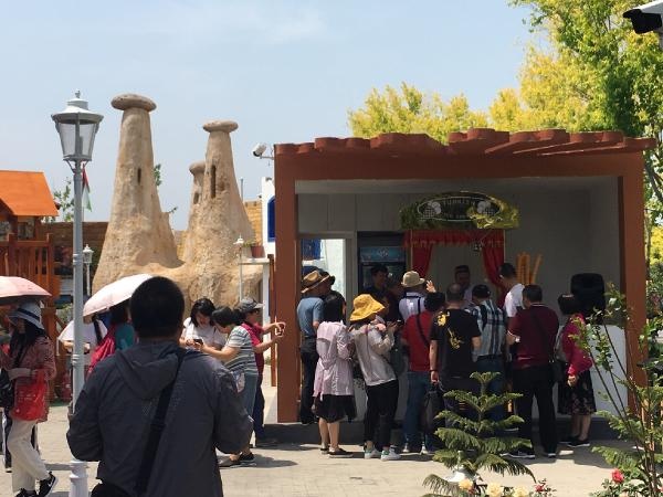 Çin’de Türkiye’ye büyük ilgi! Fotoğraf çektirmek için yarışıyorlar 2