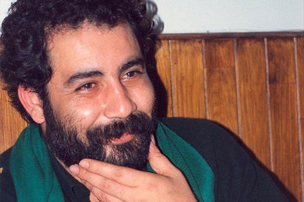 'İki Gözüm: Ahmet