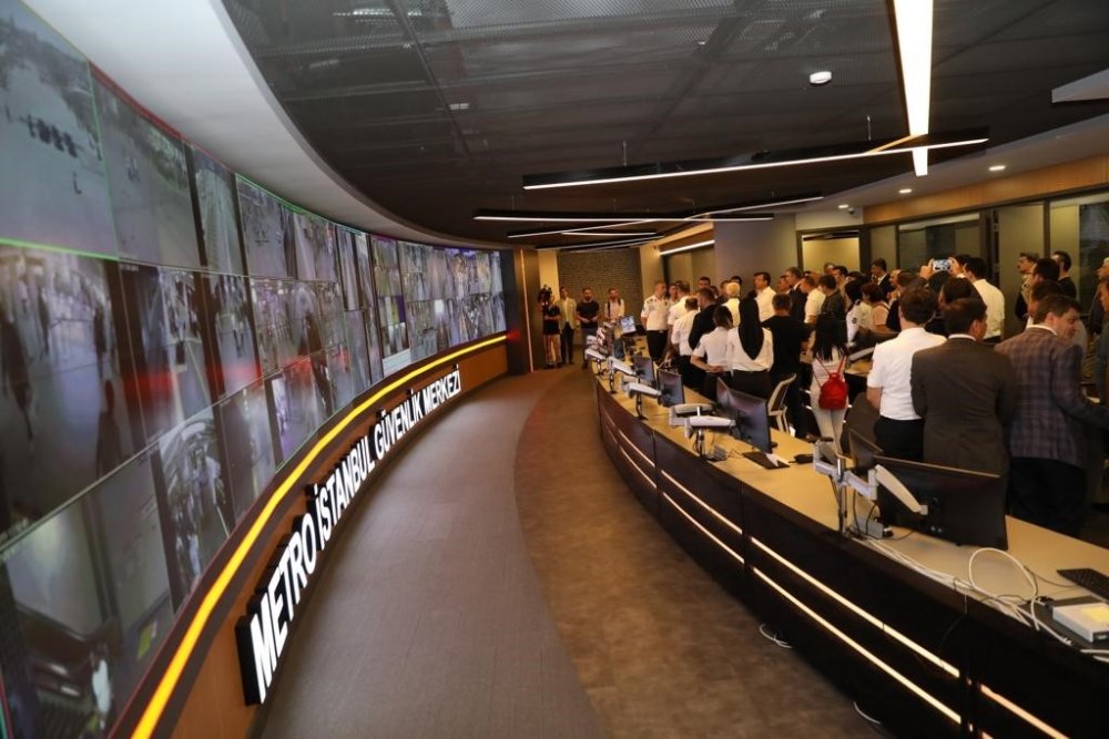 İstanbul'un metrosu 7 bin kamerayla izleniyor