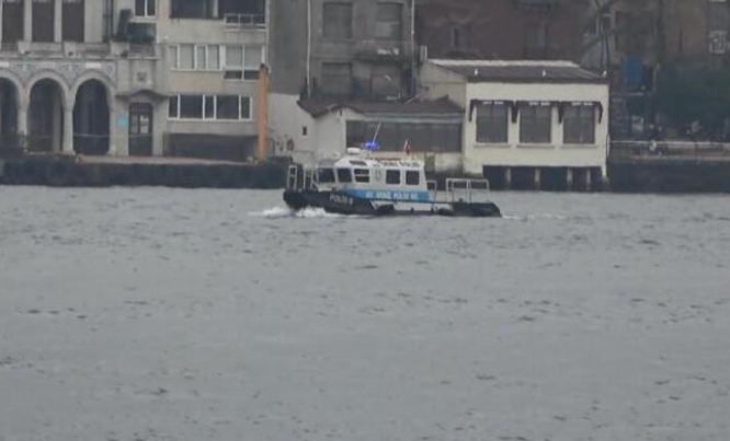 15 Temmuz Şehitler Köprüsü'nde Taksi Şoförü İntihar Etti!