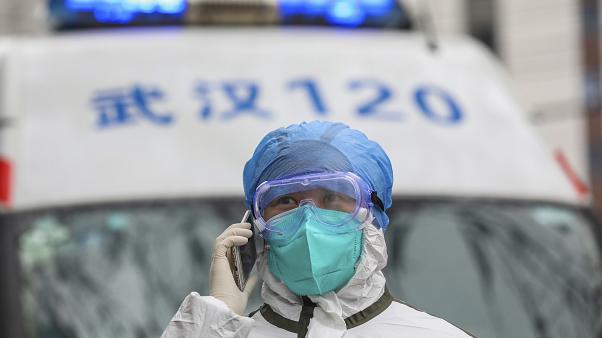 Koronavirüs (covid-19) için maske takılmalı mı? Maske takmak virüsten korur mu?