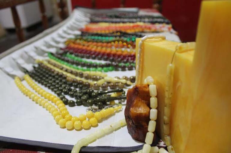 El emeği tespihlerin değeri dudak uçuklattı