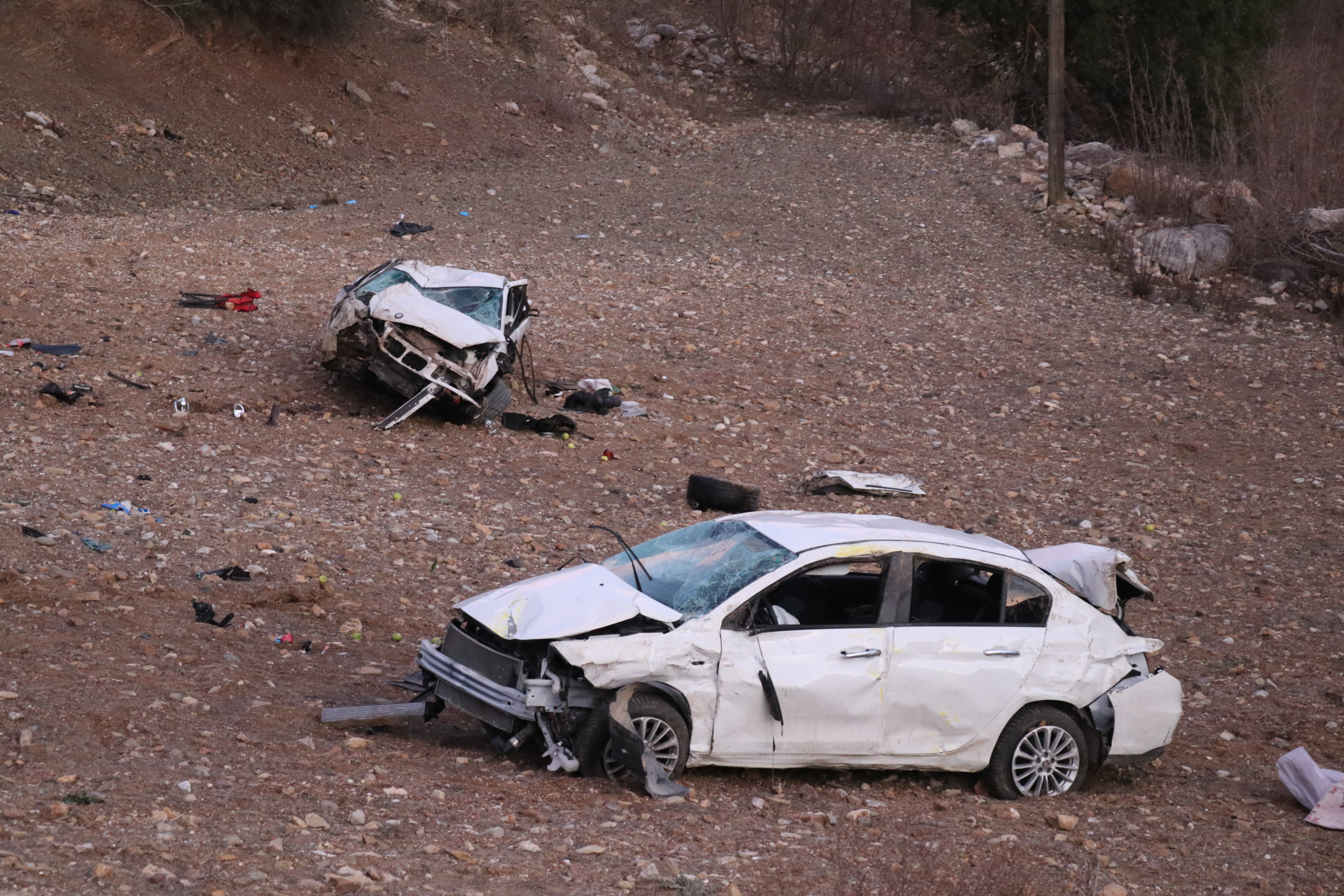 Isparta'da korkunç kaza: Gamze Kılınç ve Özkan Göçer öldü