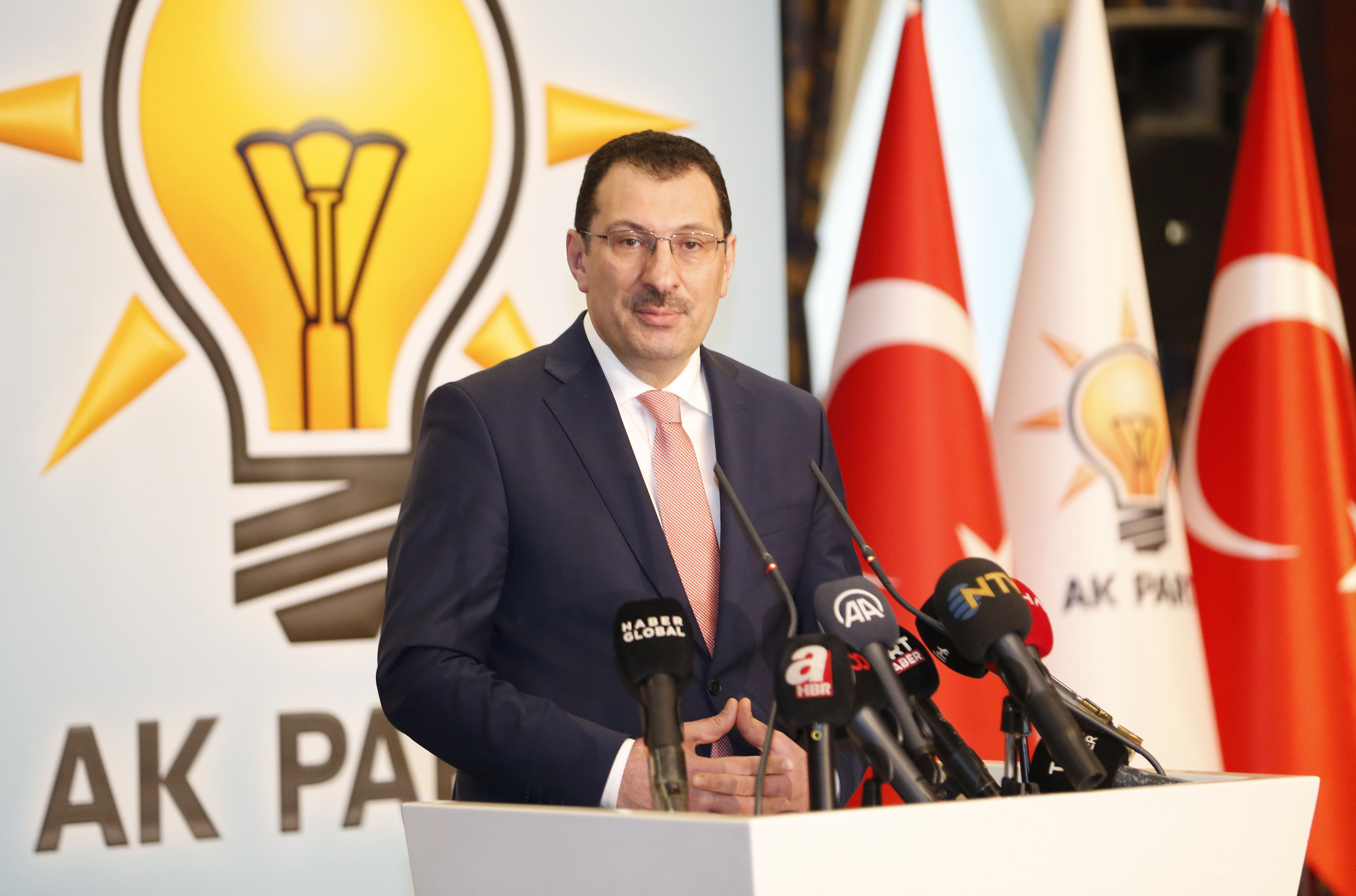 AK Parti'den Yeniden Refah ve HÜDA PAR'la ilgili flaş açıklama