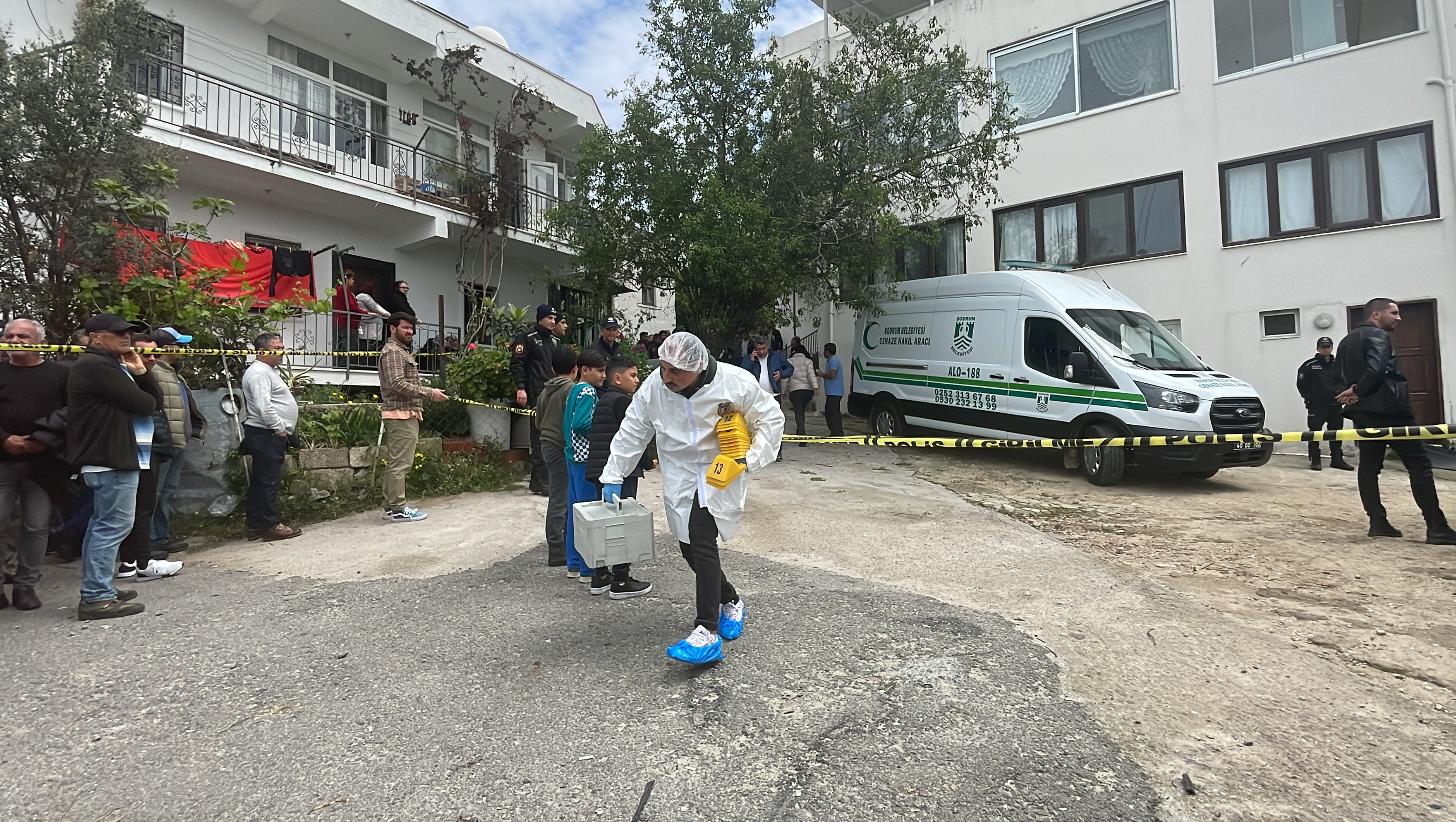 Bodrum'da aile faciası: İbrahim Akpınar,  Sudiye Akpınar ve Bekir Akpınar öldü