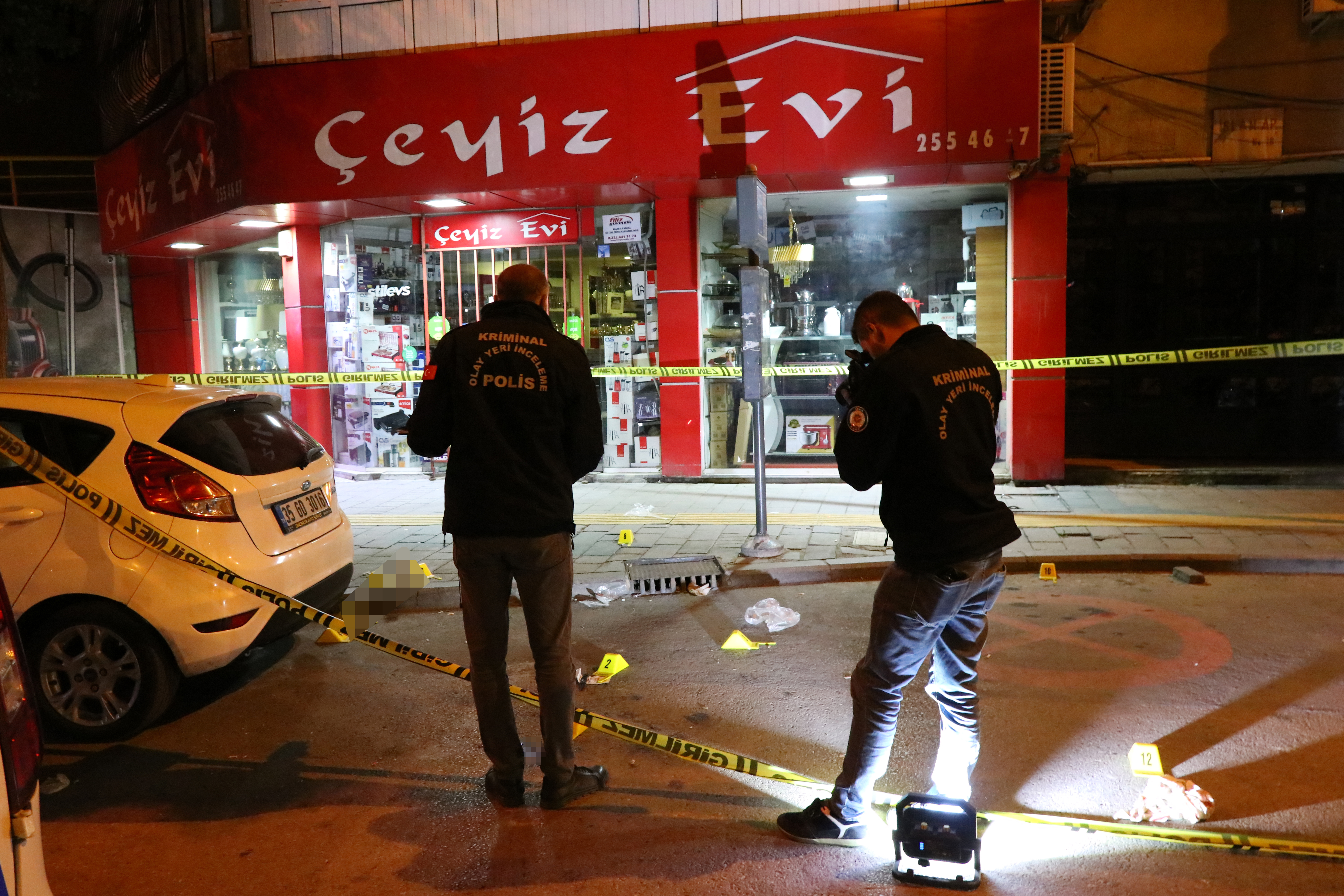 İzmir'de cinayet: Mehmet Aydın öldü