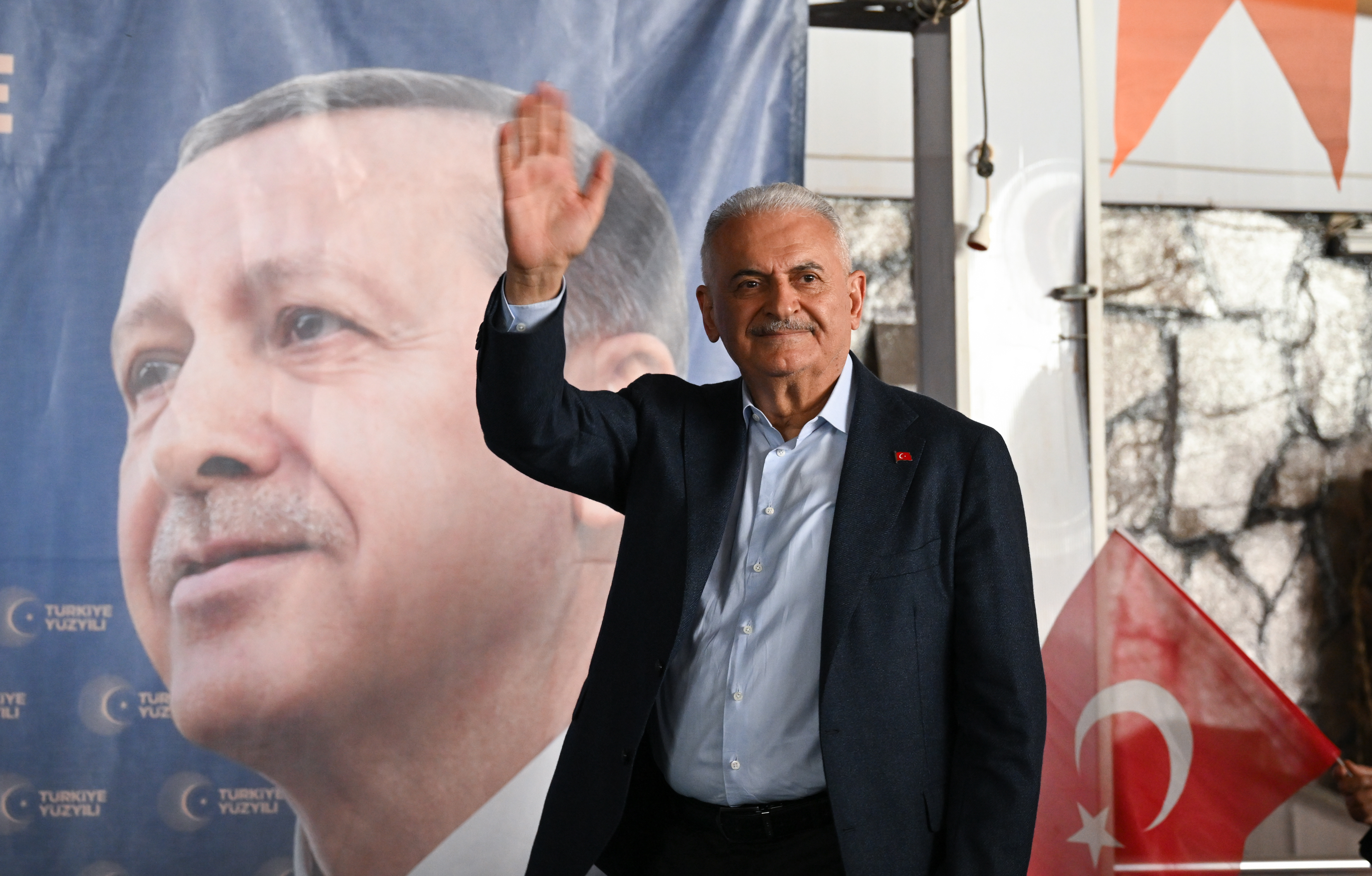 Binali Yıldırım'dan Atatürk açıklaması