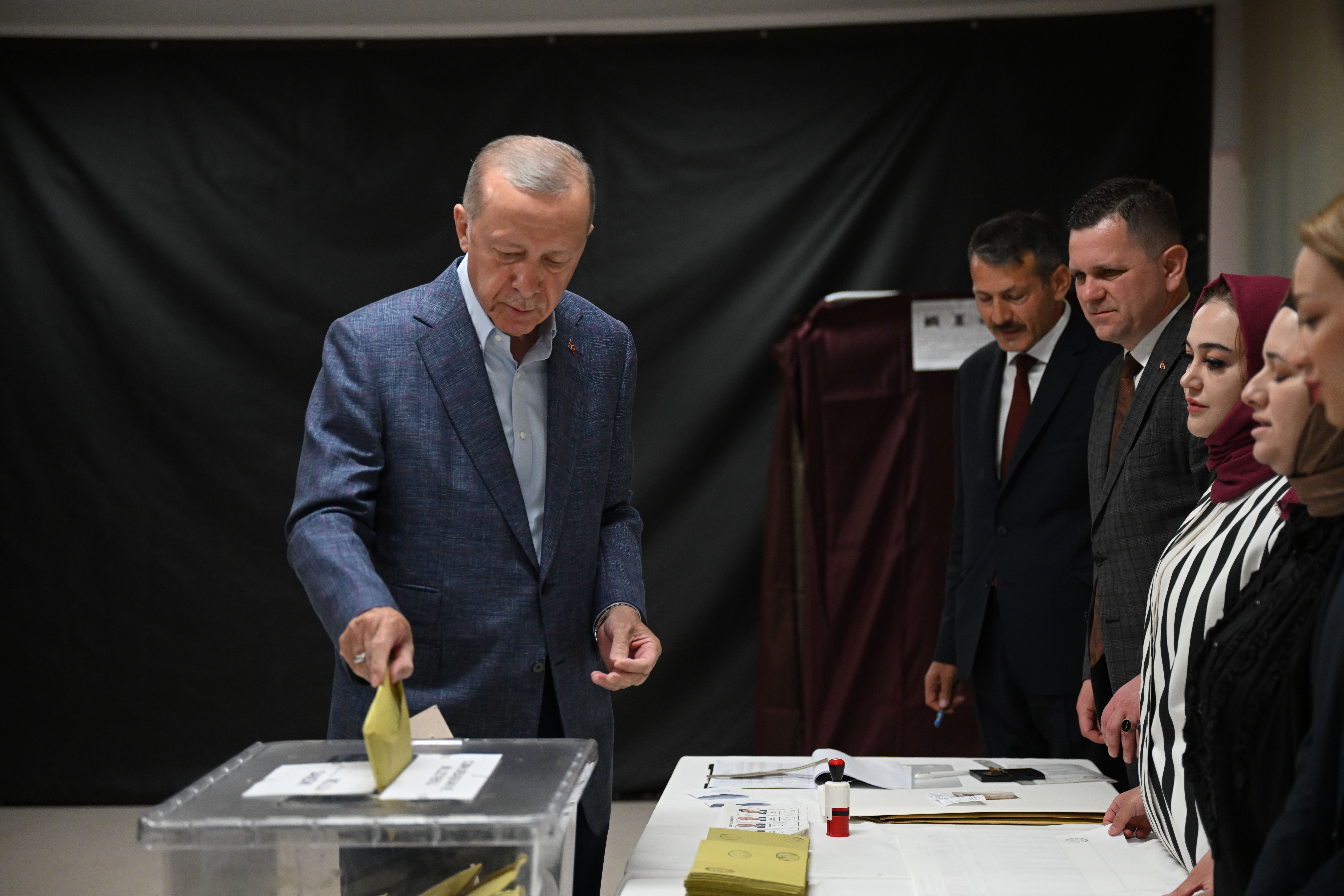 Cumhurbaşkanı Erdoğan oyunu İstanbul'da kullandı: Demokrasi vurgusu yaptı