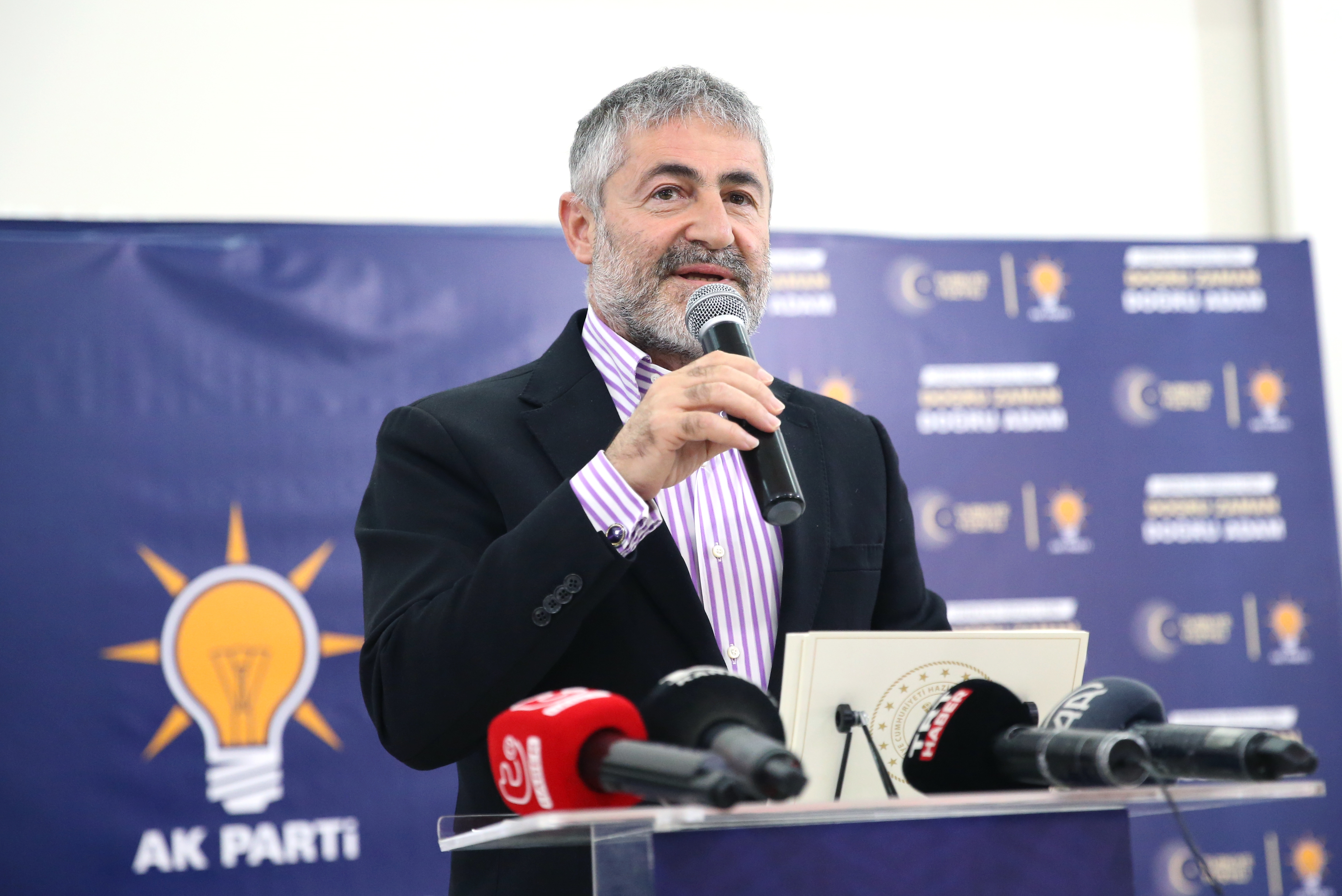 Nureddin Nebati'den faiz açıklaması: Ezanlar susmaz!