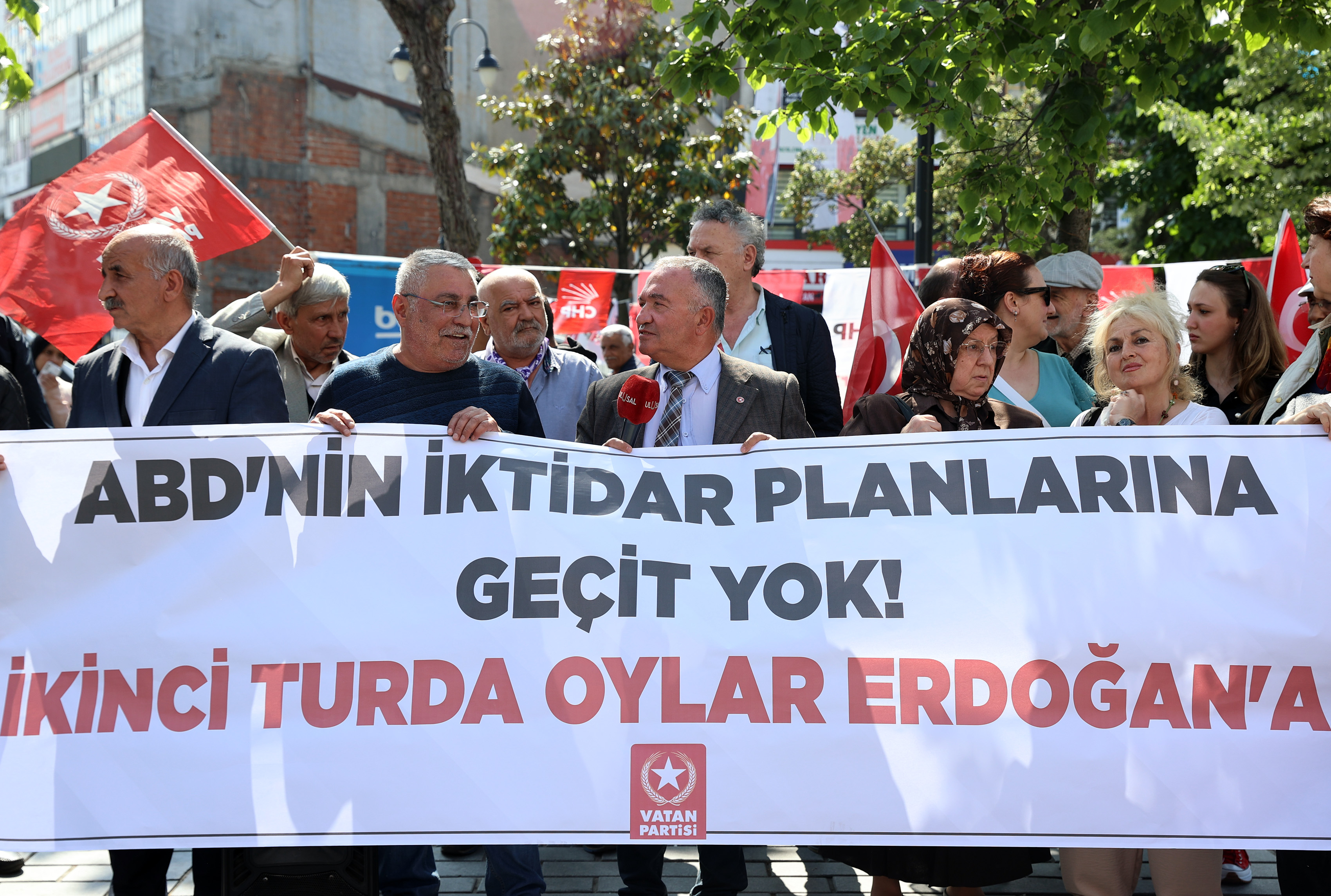 Bir parti daha 'Erdoğan' dedi. Babacan destek çağrısı yaptı