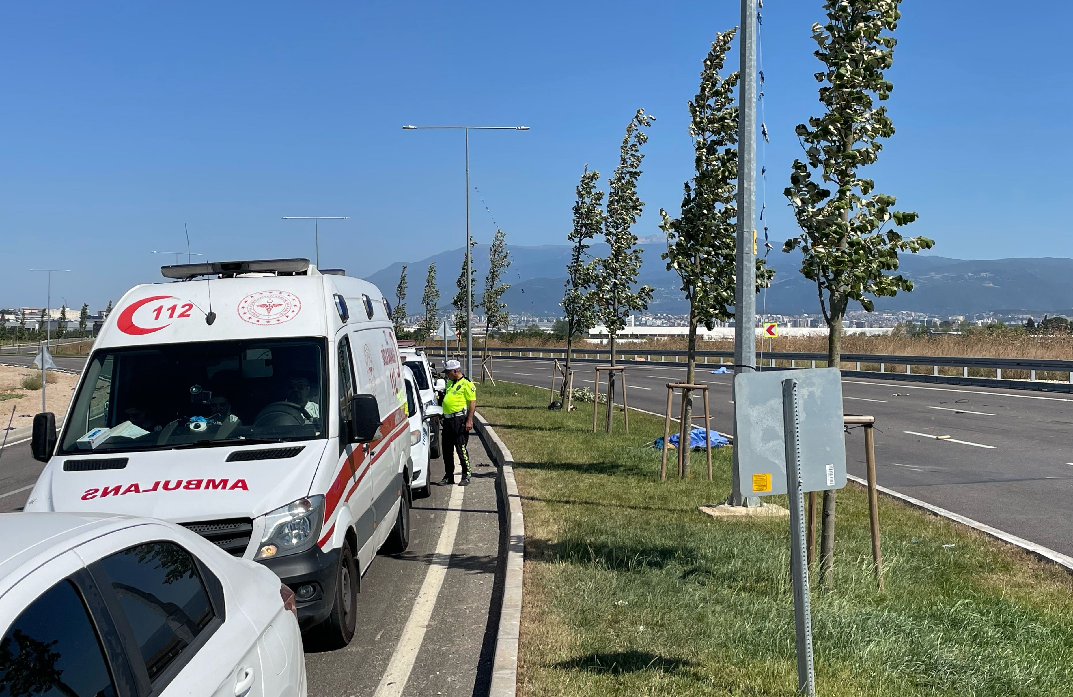 Bursa'da motosiklet devrildi: Gökhan Camgöz öldü,  Koray Sülümer yaralandı