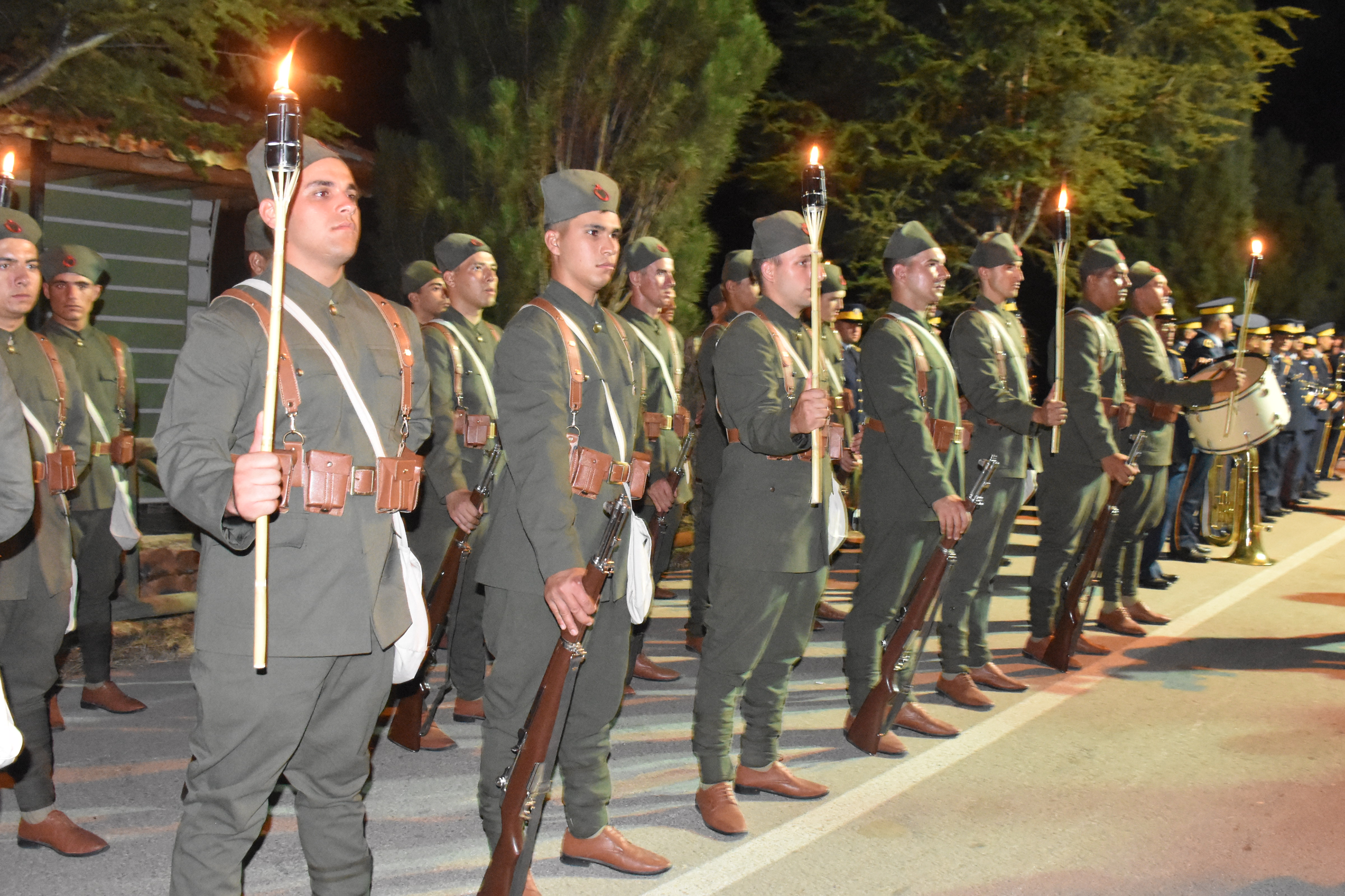 Afyonkarahisar'da zafer yürüyüşü