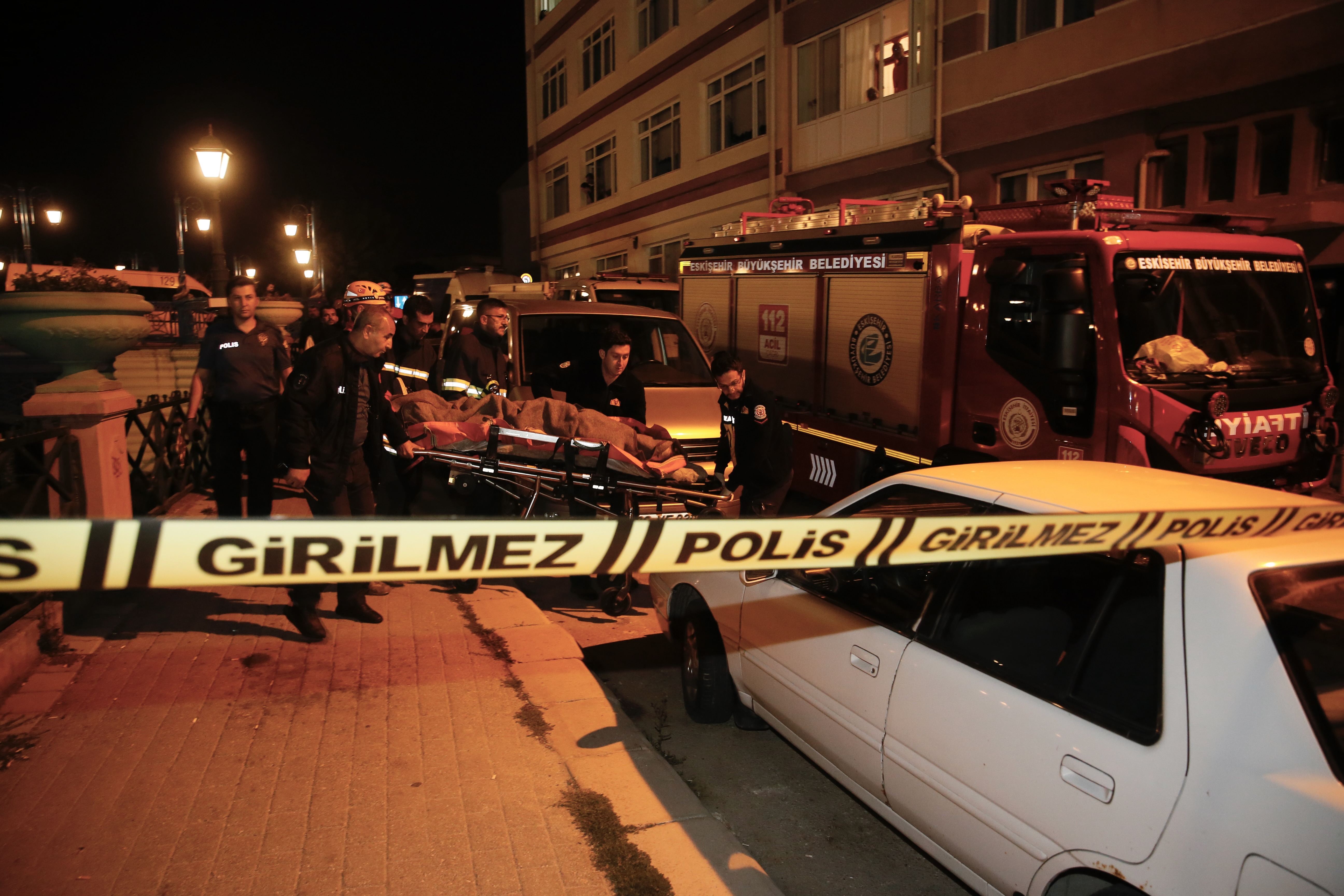 Porsuk Çayı'na düşen 16 yaşındaki Kübra Akar öldü