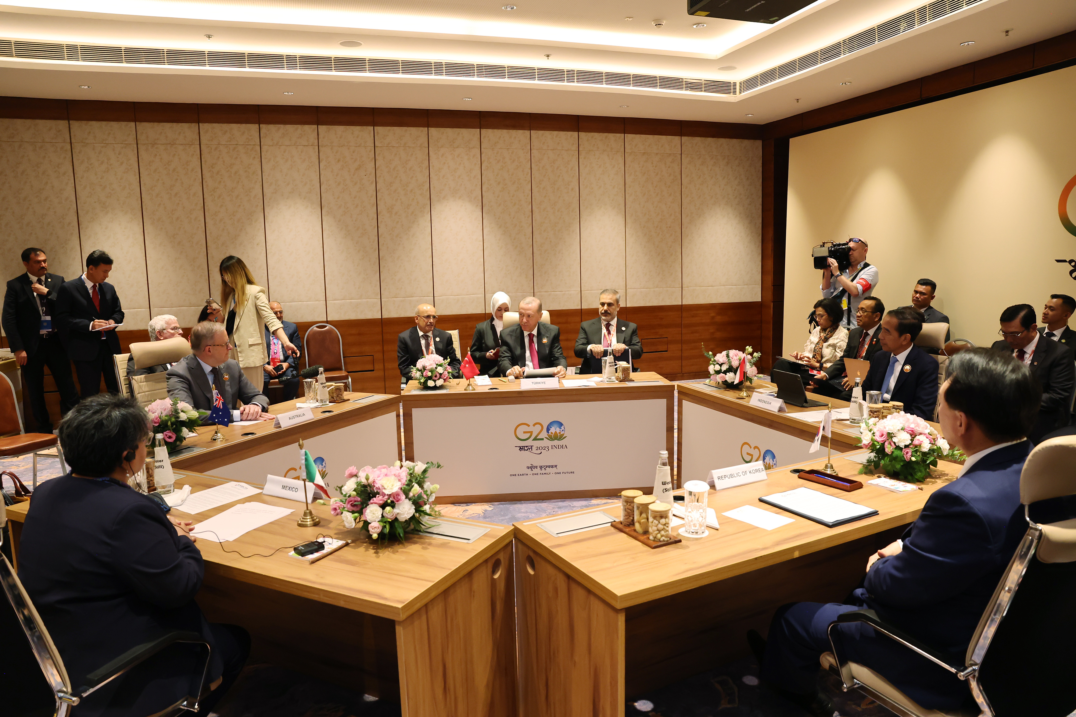 Cumhurbaşkanı Erdoğan'dan MIKTA liderlerine flaş sözler. Açık açık söyledi