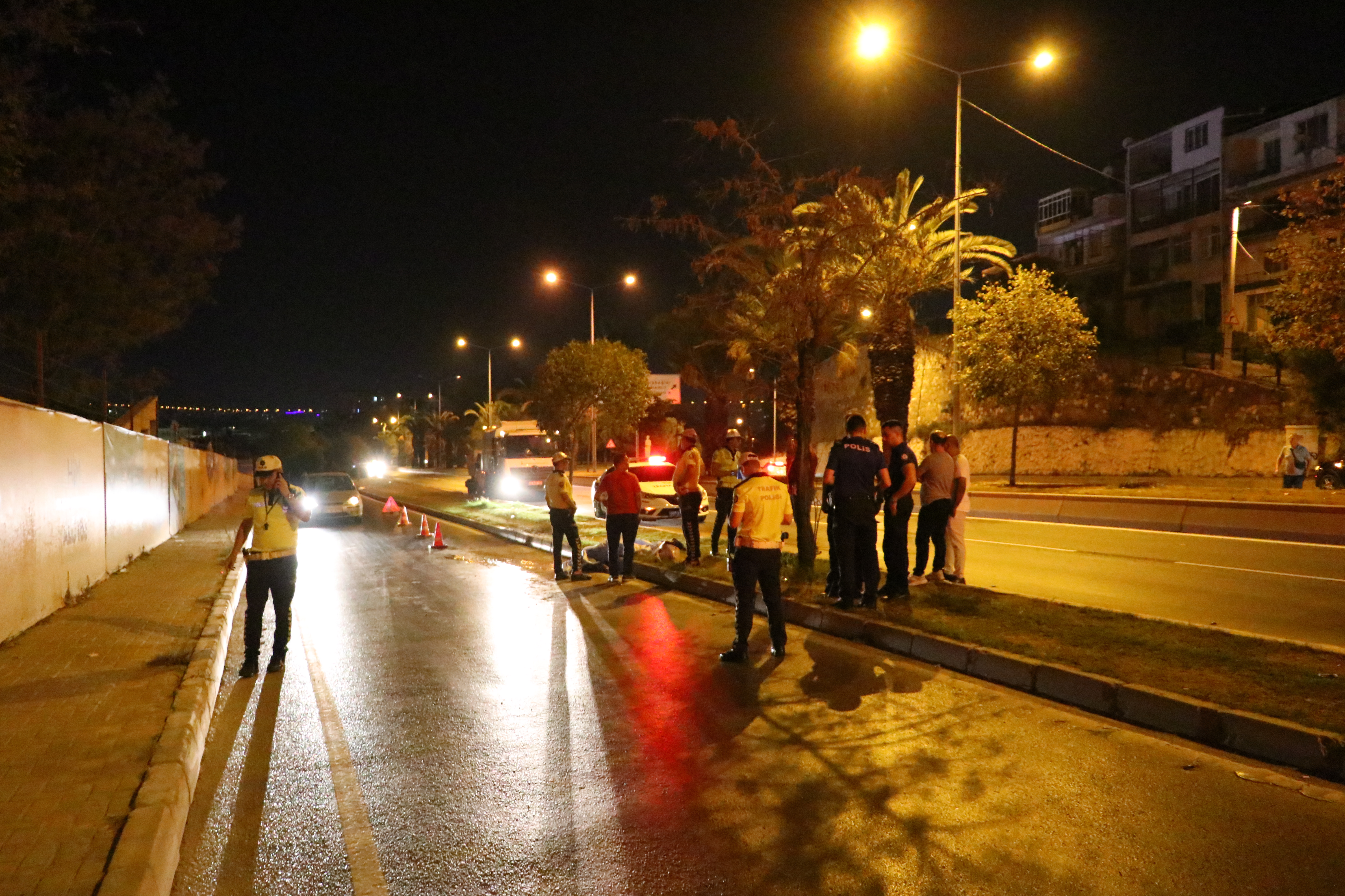 İzmir'de motosikletiyle refüje çarpan Ahmet Mustafa Yıldırım öldü