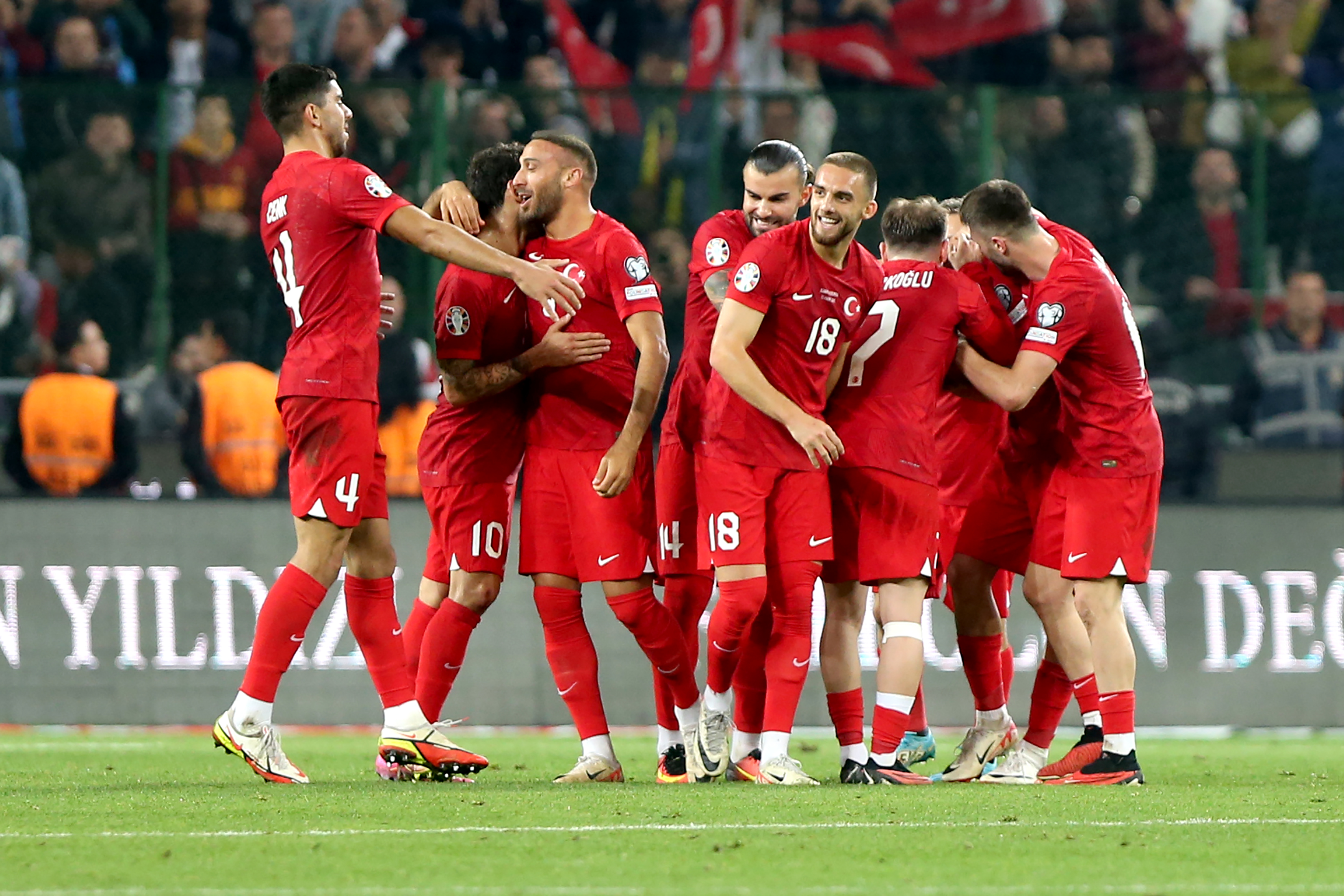 A Milli Takım Letonya'yı ezdi geçti EURO 2024'e katılmayı garantiledi. Bekle bizi Almanya