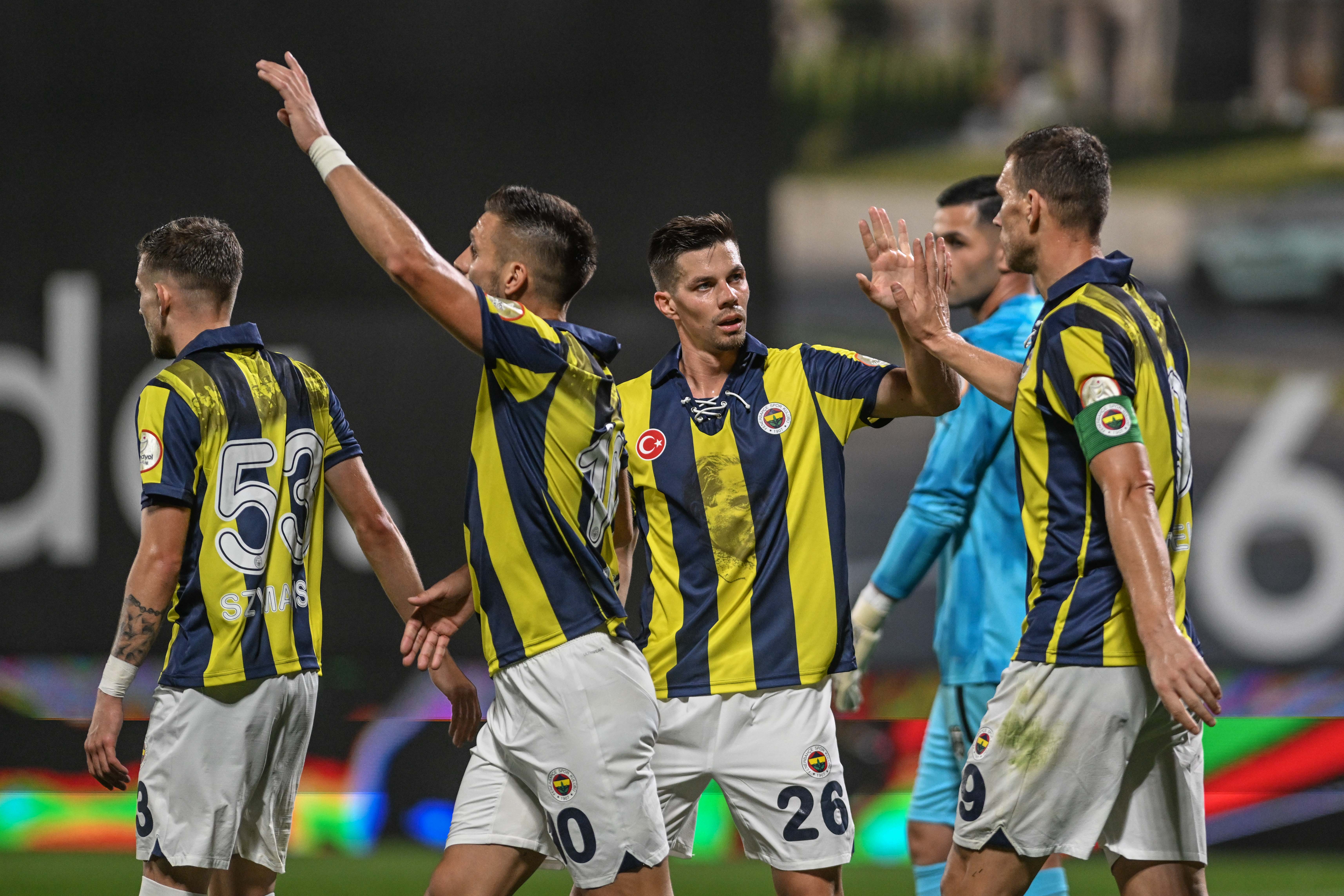 Fenerbahçe gol olup yağdı