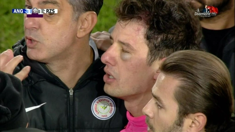 hakem-halil-umut-melere-yumruklu-saldiri-vjhw