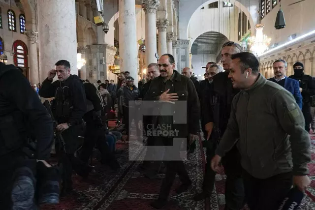 Mit Baskani Ibrahim Kalin In Emevi Camii Ndeki 18153265 7898 M