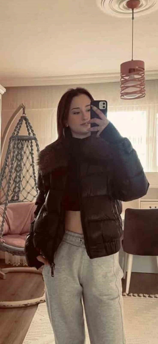 Q2M812J Nbtqve Zgz Bf U J Z2F Tck T M F Arub M I Xh Cn2 640