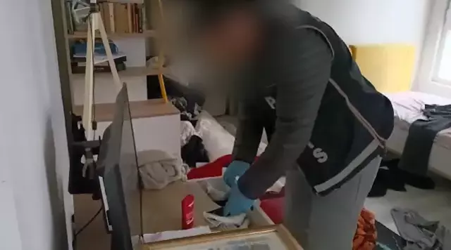 Anne Ve Kizindan 300 Milyon Liralik Buyuculuk 18468953 5022 M