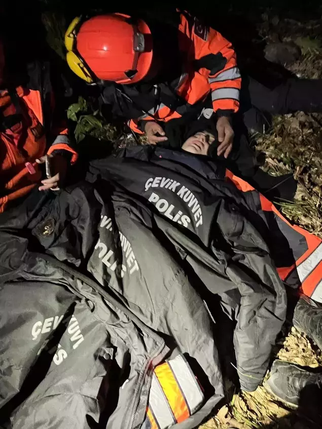 Ece Gurel E Cadilik Egitimi Verdigi Iddia Edilen 18435774 9432 M