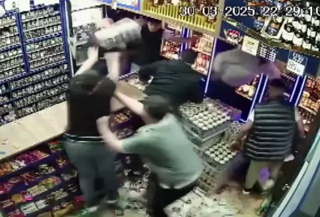 Tekel Bayisinde Emekli Polisi Olduresiye 18487150 6234 M