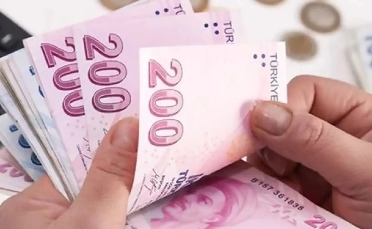 Emeklilere müjde! Çifte bayram müjdesi mi geliyor? İkramiyeye ne kadar olacak? 7