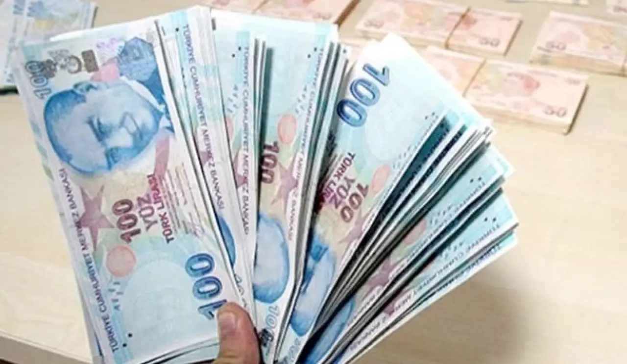 Emekliye müjde! 2026 yılı bayram ikramiyesi kulislerden sızdı 7