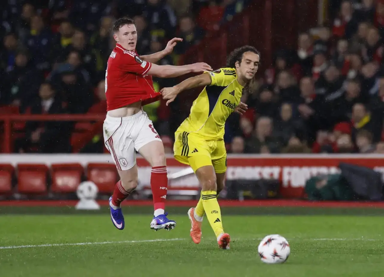 Nottingham Forest Fenerbahçe maç özeti 1-2 Kanarya Avrupa'ya veda etti 4