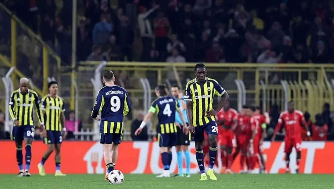 Fenerbahçe Nottingham Forest maç özeti 3-0 Tur zora girdi 5