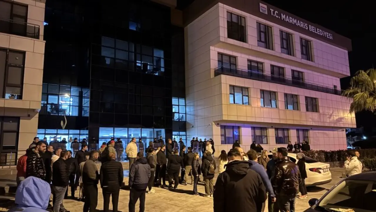 Marmaris Belediyesi’nde rüşvet iddiası: Operasyonda çok sayıda kişi gözaltına alındı 1