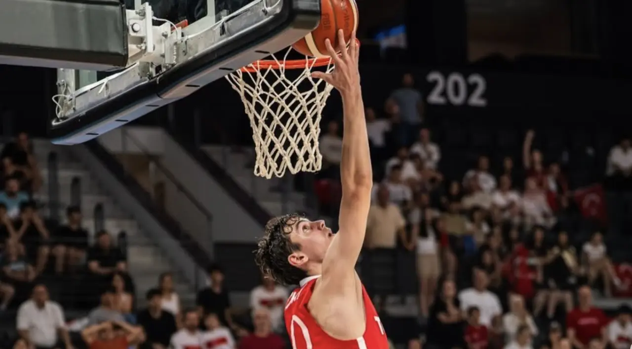Ömer Kutluay kimdir, kaç yaşında? Milli takımı nasıl yarı finale taşıdı? 2