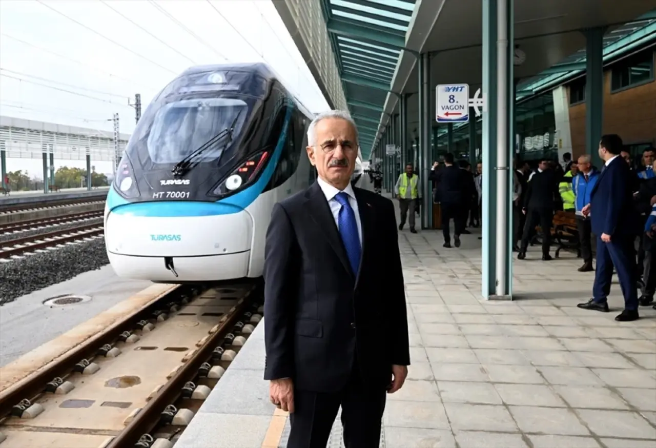 Türkiye'nin milli hızlı treni 250 km hızı gördü! Sefer tarihi belli oldu 5