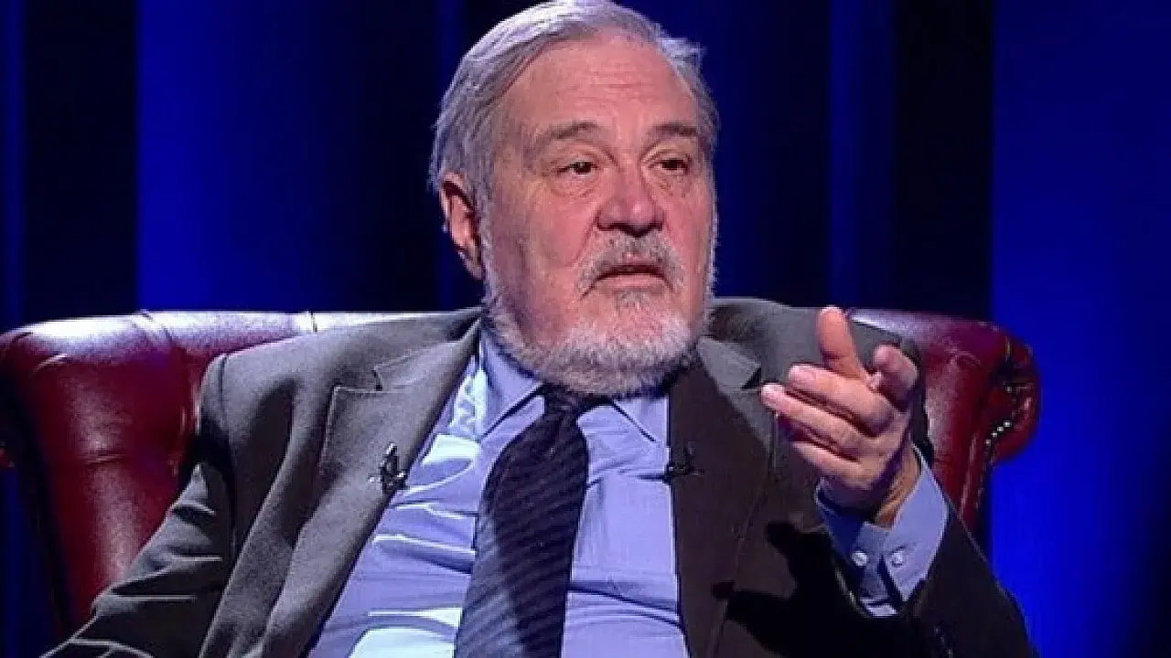 Prof. Dr. İlber Ortaylı'nın Kırım Tatarı kökenli ailesi ve Avusturya'dan Türkiye'ye uzanan göç yılları